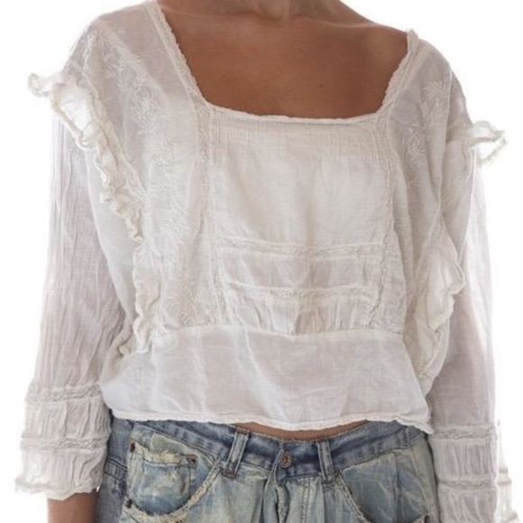 Magnolia Pearl Lucia Lace Embroidered Blouse in Moonlight - Picture 2 of 12